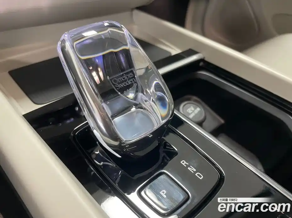 Volvo XC60 2026 2.0 Автомат в Москве № 230762, фото 9