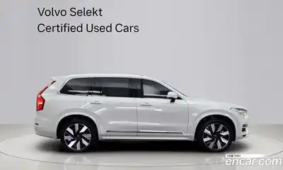 Volvo XC90 2024 2.0 Автомат в Москве № 230818, миниатюра 3