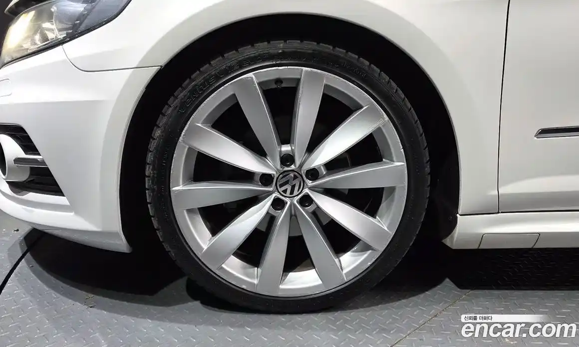 Volkswagen CC 2013 2.0 Автомат в Москве № 232240, фото 5