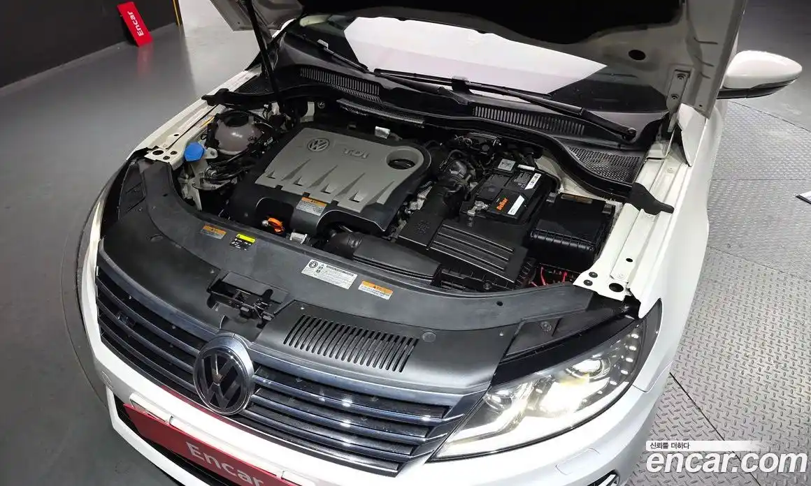 Volkswagen CC 2013 2.0 Автомат в Москве № 232240, фото 6