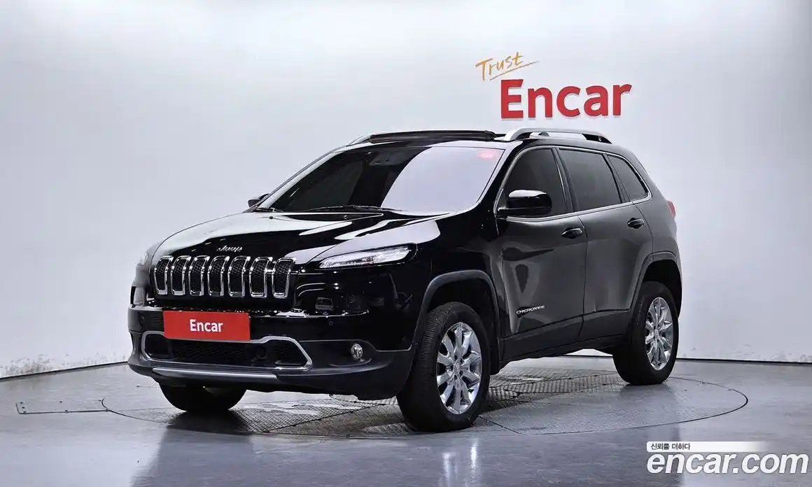 Jeep Cherokee 2017 2.2 Автомат в Москве № 232661, фото 11