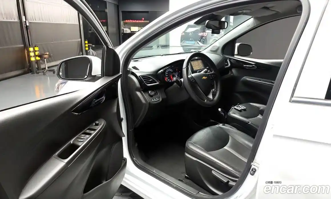 Chevrolet Spark 2020 1.0 Автомат в Москве № 237533, фото 11