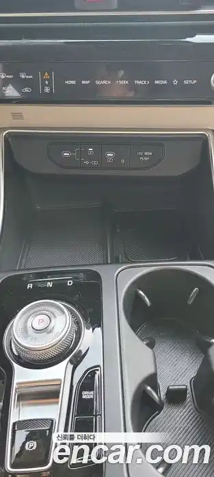 Kia Canival 2025 3.5 Автомат в Москве № 248021, фото 17