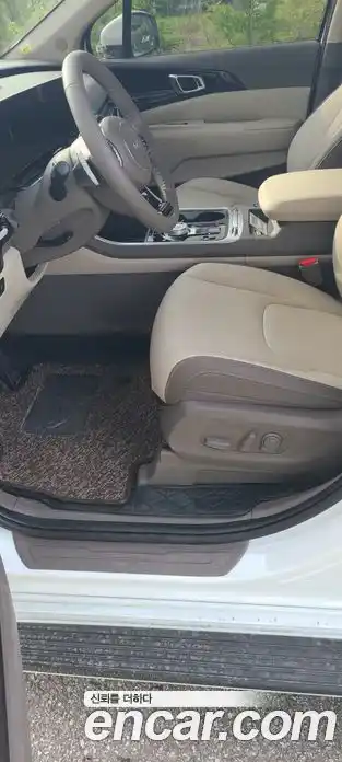 Kia Canival 2025 3.5 Автомат в Москве № 248021, фото 8