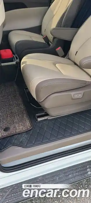 Kia Canival 2025 3.5 Автомат в Москве № 248021, миниатюра 9