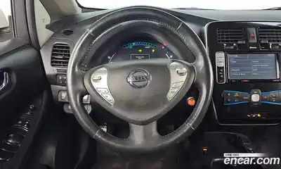 Nissan Leaf 2016 Автомат в Москве № 248752, миниатюра 6