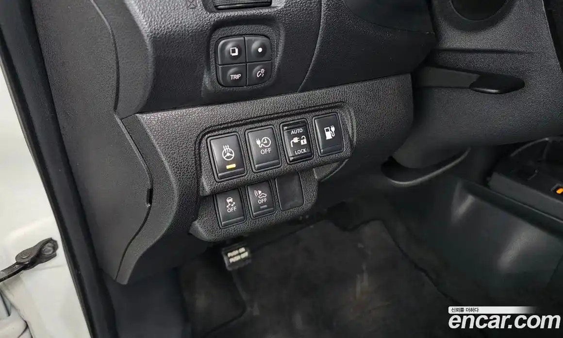 Nissan Leaf 2016 Автомат в Москве № 248752, фото 8