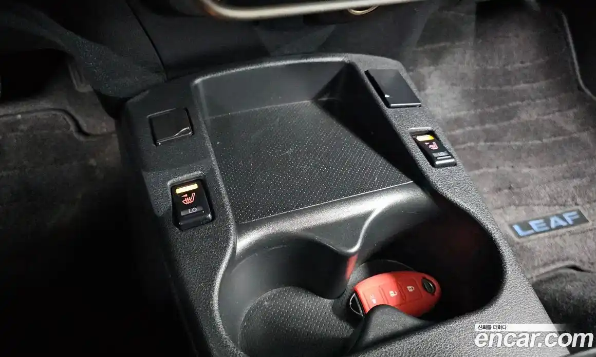 Nissan Leaf 2016 Автомат в Москве № 248752, фото 9