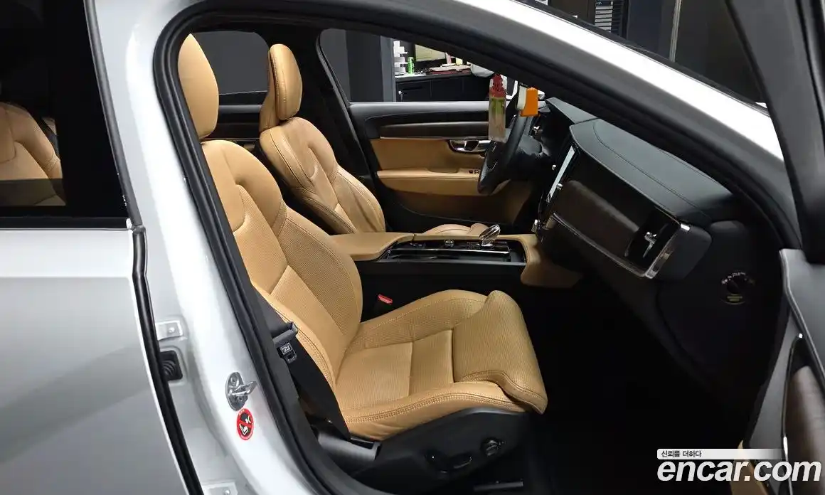 Volvo S90 2023 2.0 Автомат в Москве № 250938, фото 11