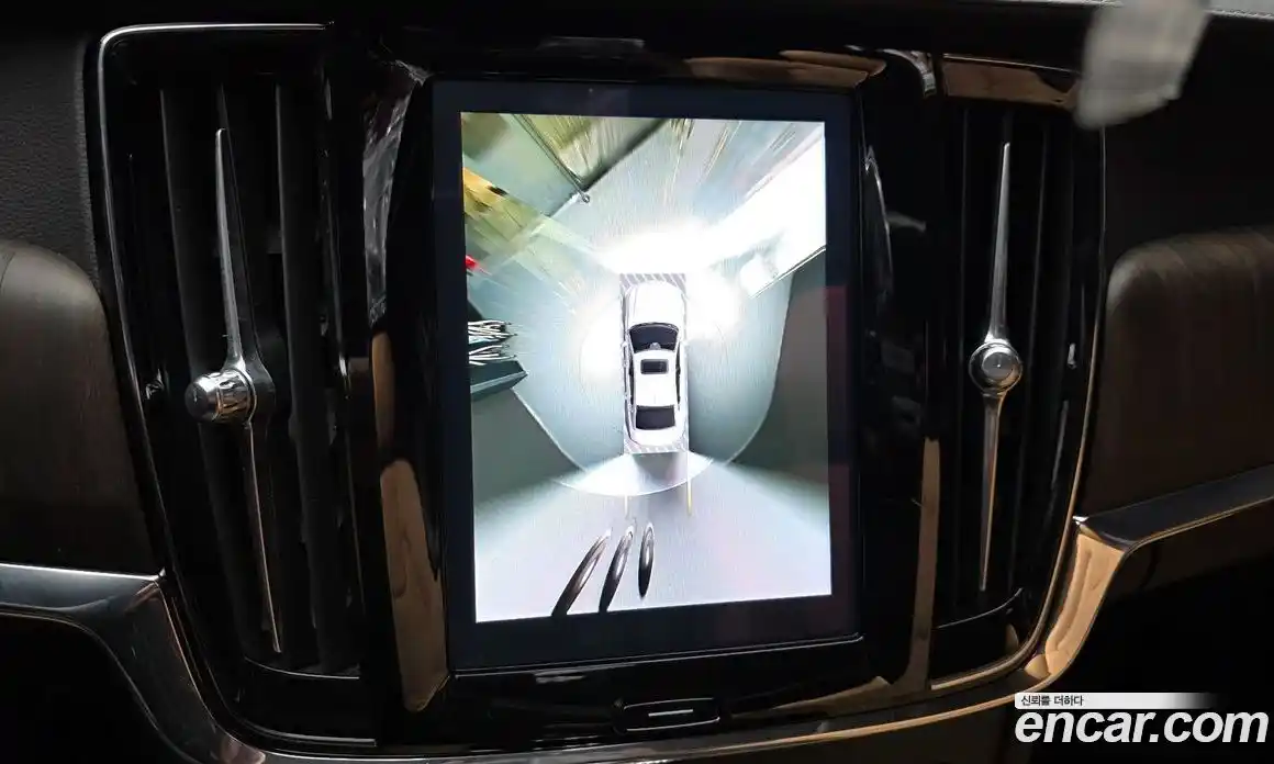 Volvo S90 2023 2.0 Автомат в Москве № 250938, фото 15