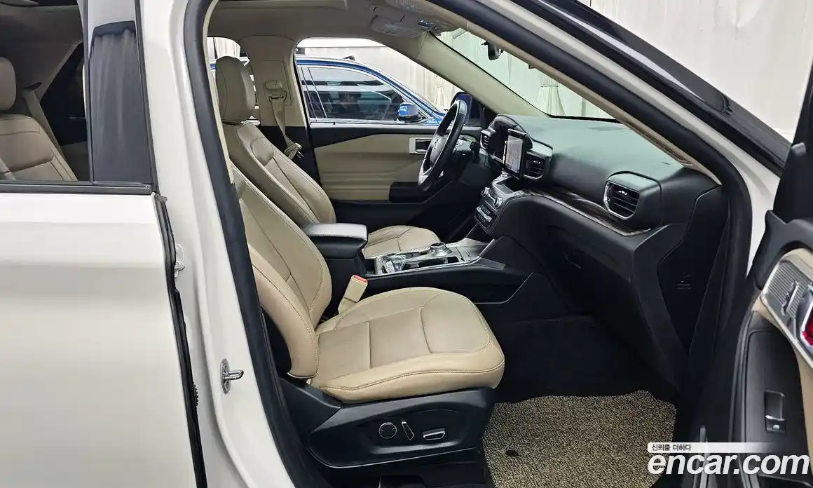 Ford Explorer 2020 2.3 Автомат в Москве № 255599, фото 11