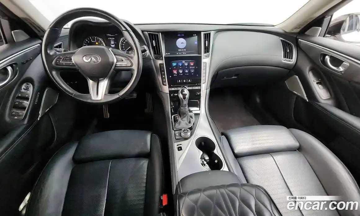 Infiniti Q50 2018 3.5 Автомат в Москве № 256159, фото 11