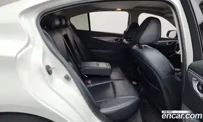 Infiniti Q50 2018 3.5 Автомат в Москве № 256159, миниатюра 2