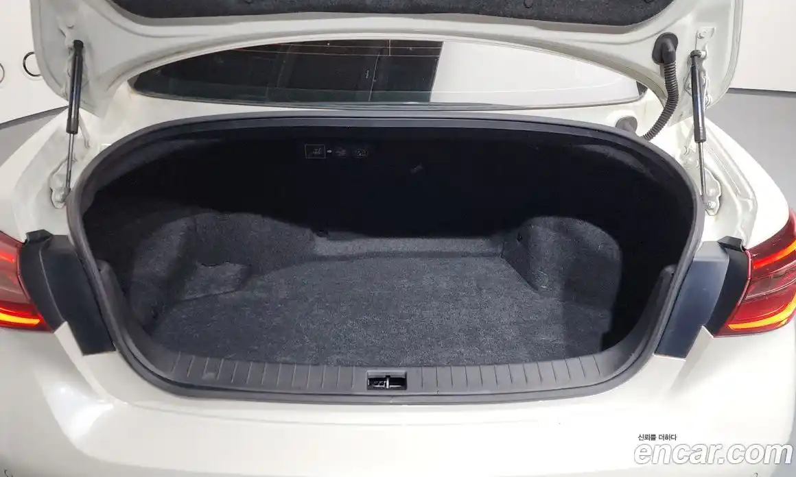 Infiniti Q50 2018 3.5 Автомат в Москве № 256159, фото 3