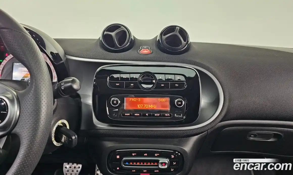 Smart Forfour 2016 1.0 Автомат в Москве № 259347, фото 14