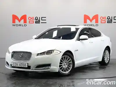 Jaguar XF, 2013
