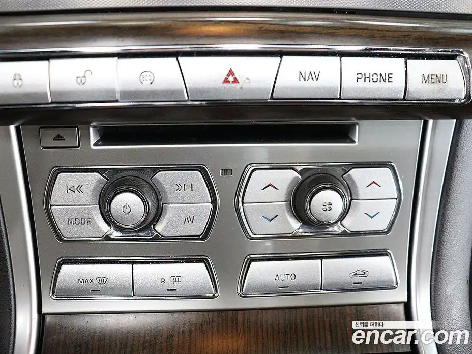 Jaguar XF 2013 3.0 Автомат в Москве № 284019, фото 14