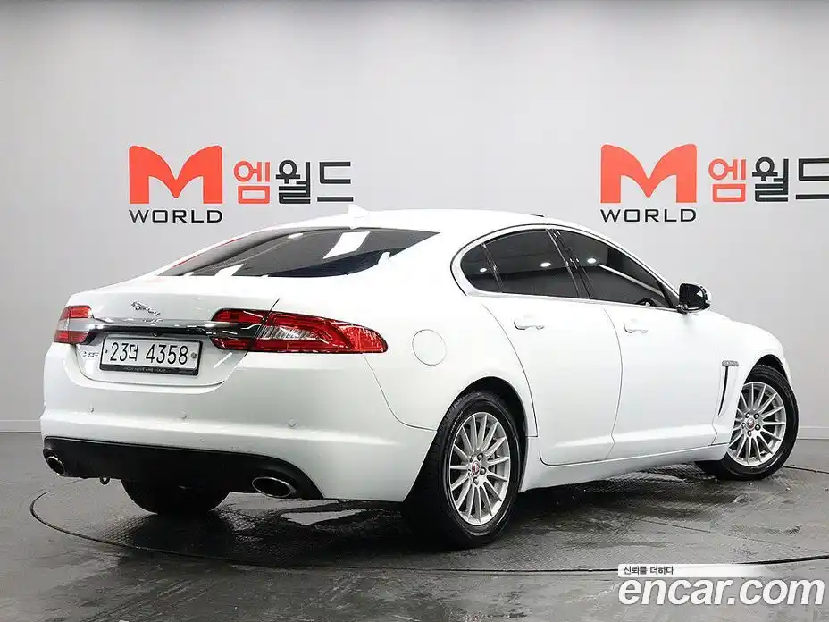 Jaguar XF 2013 3.0 Автомат в Москве № 284019, фото 3