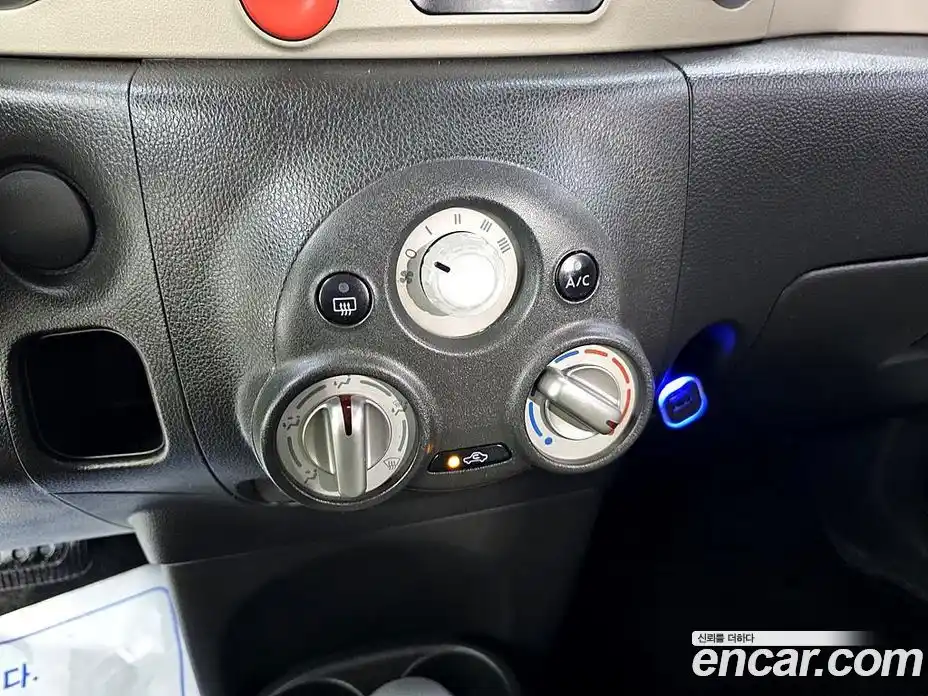 Nissan Cube 2013 1.8 Автомат в Москве № 284901, фото 13