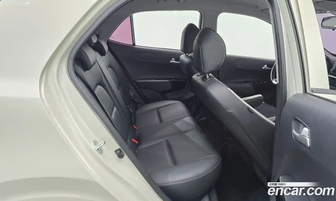 Kia Morning 2018 1.0 Автомат в Москве № 288296, фото 13