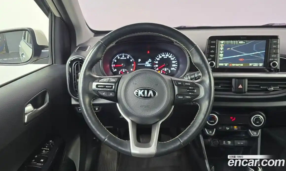 Kia Morning 2018 1.0 Автомат в Москве № 288296, фото 17