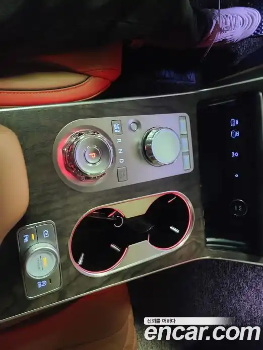 Genesis GV80 2024 2.5 Автомат в Москве № 288829, фото 10