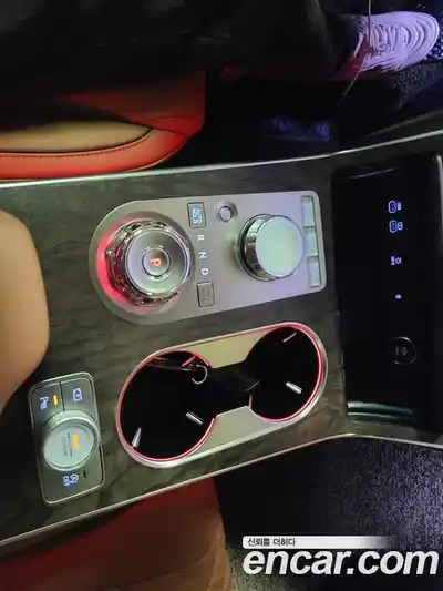 Genesis GV80 2024 2.5 Автомат в Москве № 288829, миниатюра 10