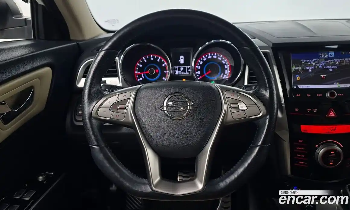 SsangYong TIBOLI 2015 1.6 Автомат в Москве № 29359, фото 13