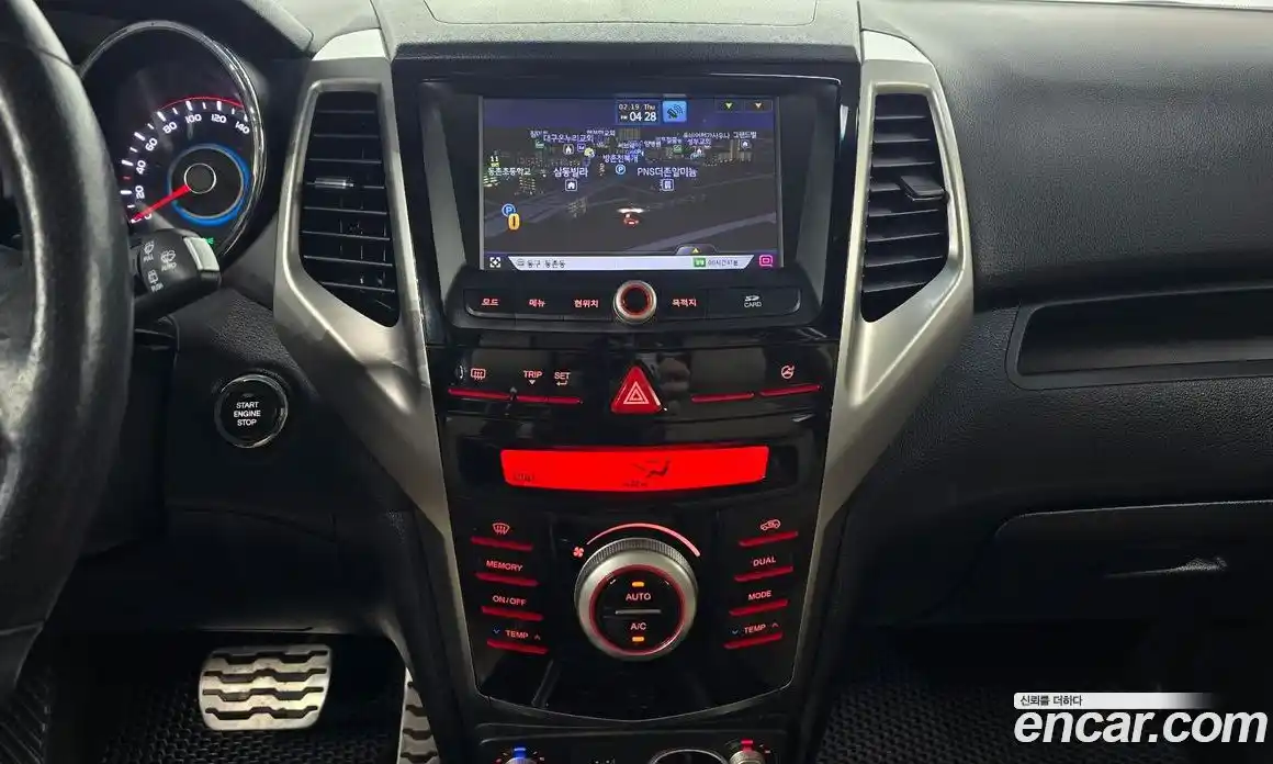 SsangYong TIBOLI 2015 1.6 Автомат в Москве № 29359, фото 15