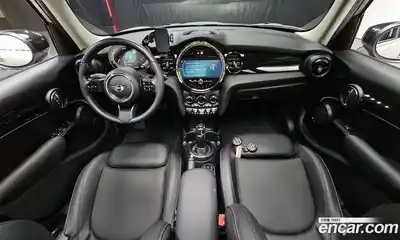 Mini Cooper 2022 1.5 Автомат в Москве № 299456, миниатюра 11