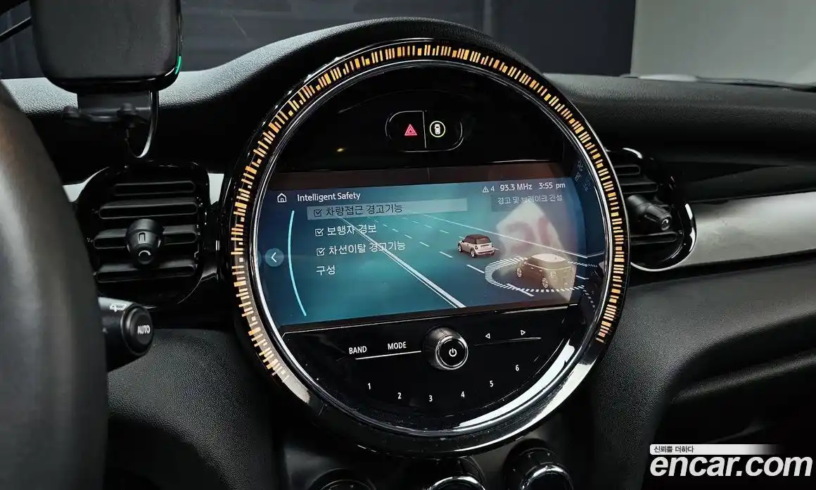 Mini Cooper 2022 1.5 Автомат в Москве № 299456, фото 18