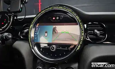 Mini Cooper 2022 1.5 Автомат в Москве № 299456, миниатюра 4