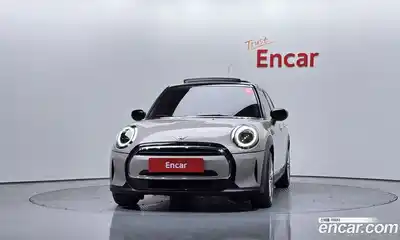 Mini Cooper 2022 1.5 Автомат в Москве № 299456, миниатюра 8