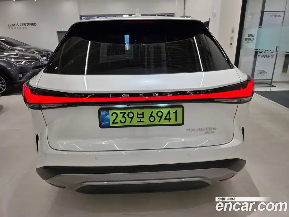 Lexus RX 2024 2.5 Вариатор в Москве № 300803, фото 4