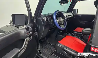 Jeep Wrangler 2012 3.6 Автомат в Москве № 302292, миниатюра 2