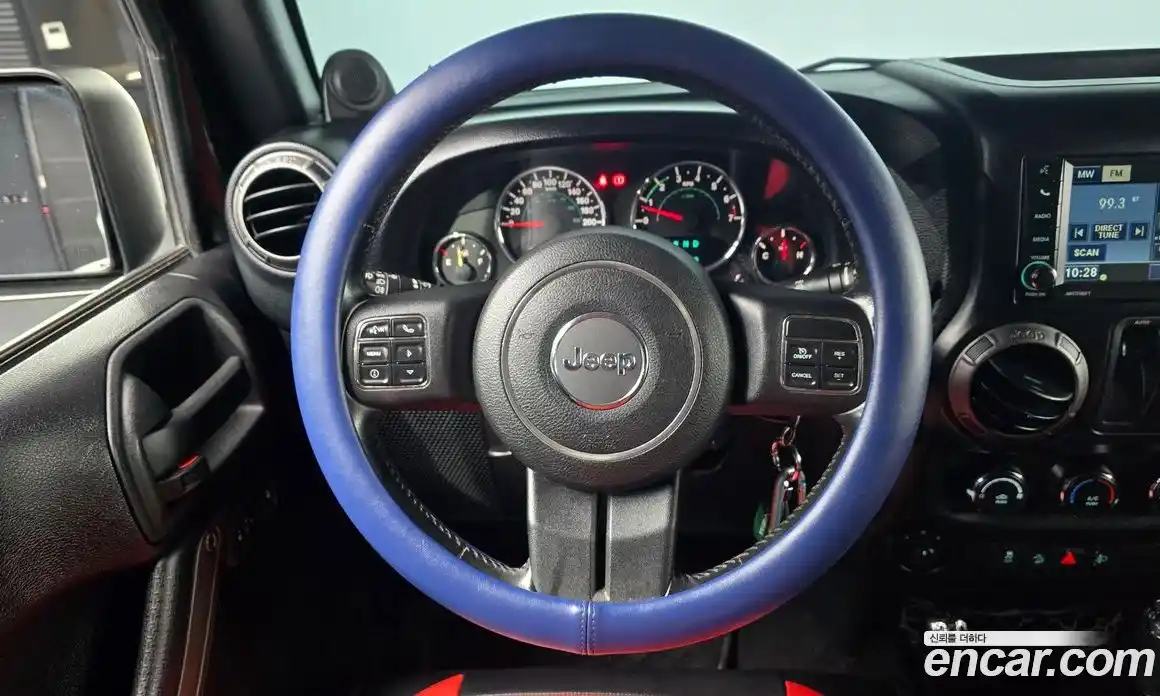 Jeep Wrangler 2012 3.6 Автомат в Москве № 302292, фото 8