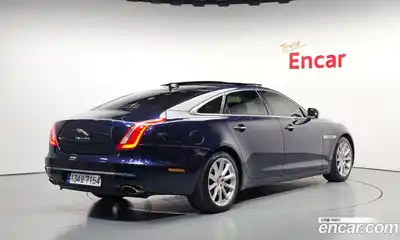Jaguar XJ 2017 3.0 Автомат в Москве № 305049, миниатюра 11