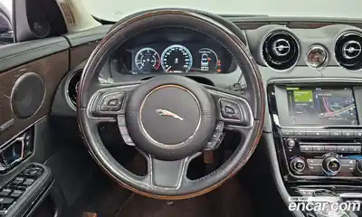 Jaguar XJ 2017 3.0 Автомат в Москве № 305049, миниатюра 6