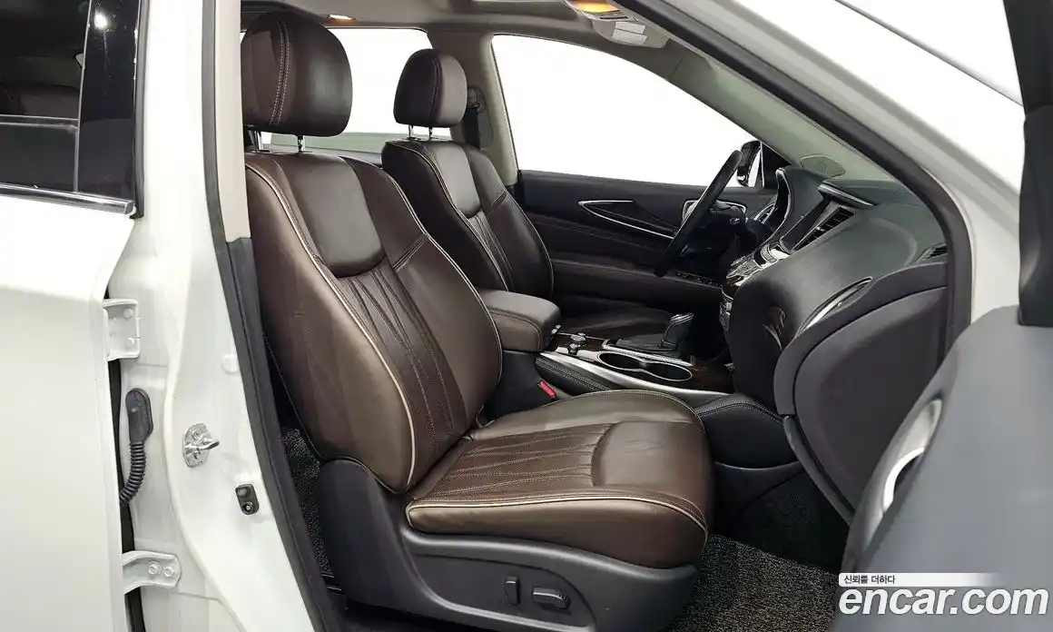 Infiniti QX60 2017 3.5 Автомат в Москве № 305312, фото 12