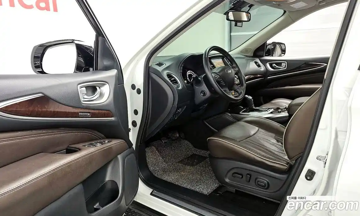 Infiniti QX60 2017 3.5 Автомат в Москве № 305312, фото 14