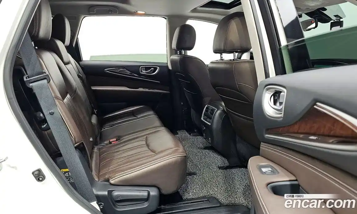 Infiniti QX60 2017 3.5 Автомат в Москве № 305312, фото 8