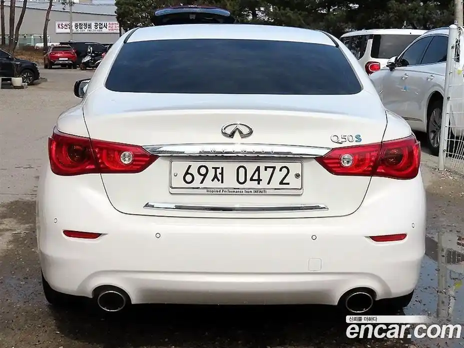 Infiniti Q50 2016 3.5 Автомат в Москве № 305563, фото 4