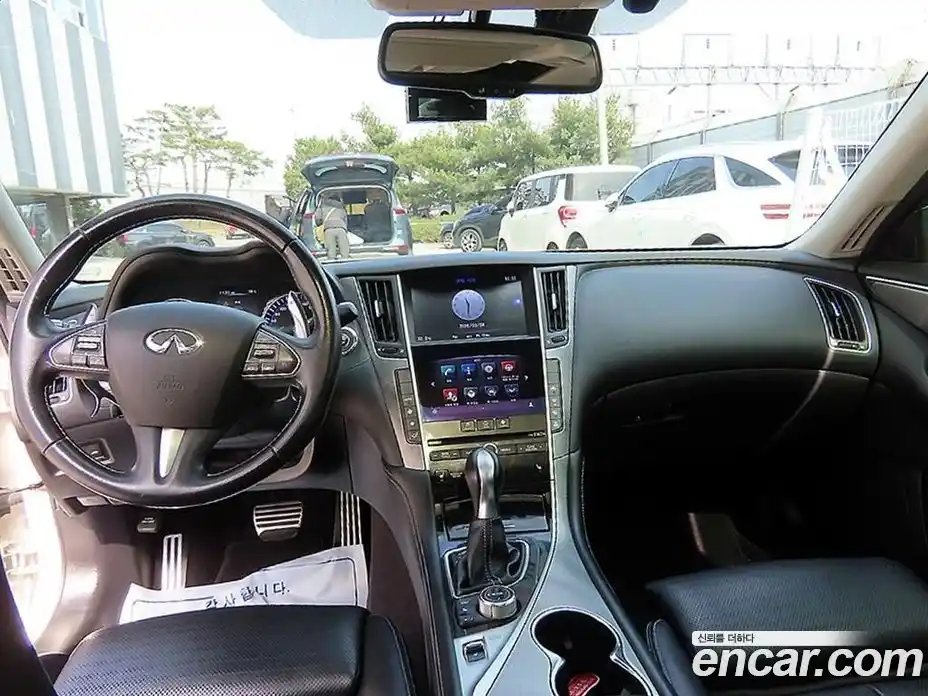 Infiniti Q50 2016 3.5 Автомат в Москве № 305563, фото 7