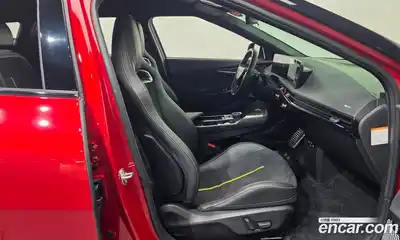 Kia EV6 2025 0.1 Автомат в Москве № 306059, миниатюра 11