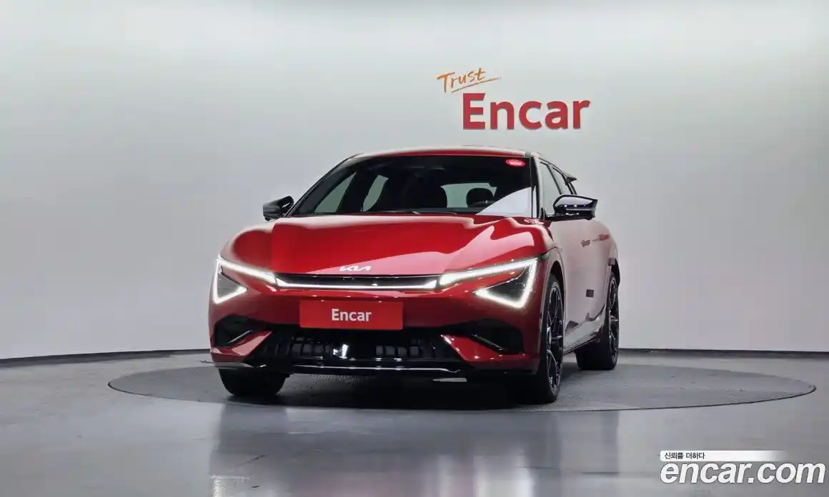 Kia EV6 2025 0.1 Автомат в Москве № 306059, фото 3