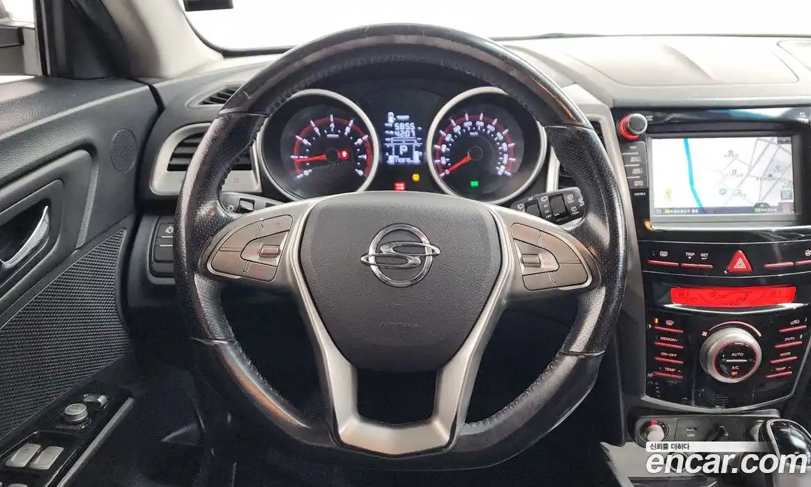 SsangYong TIBOLI 2015 1.6 Автомат в Москве № 30780, фото 13