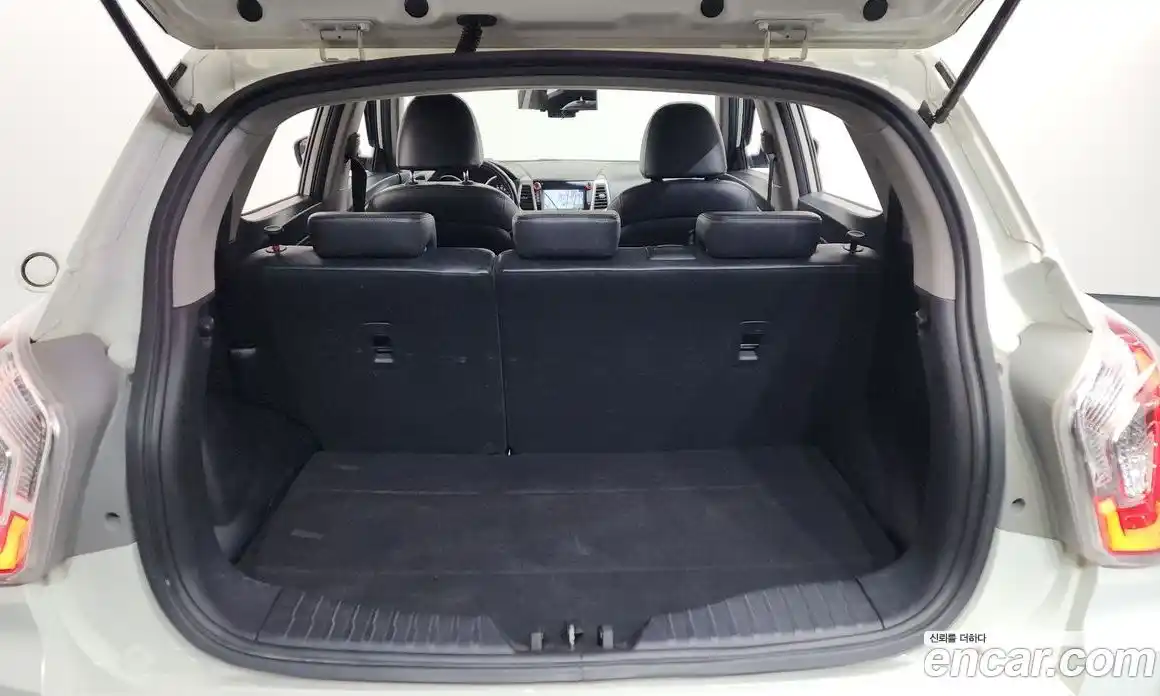 SsangYong TIBOLI 2015 1.6 Автомат в Москве № 30780, фото 7