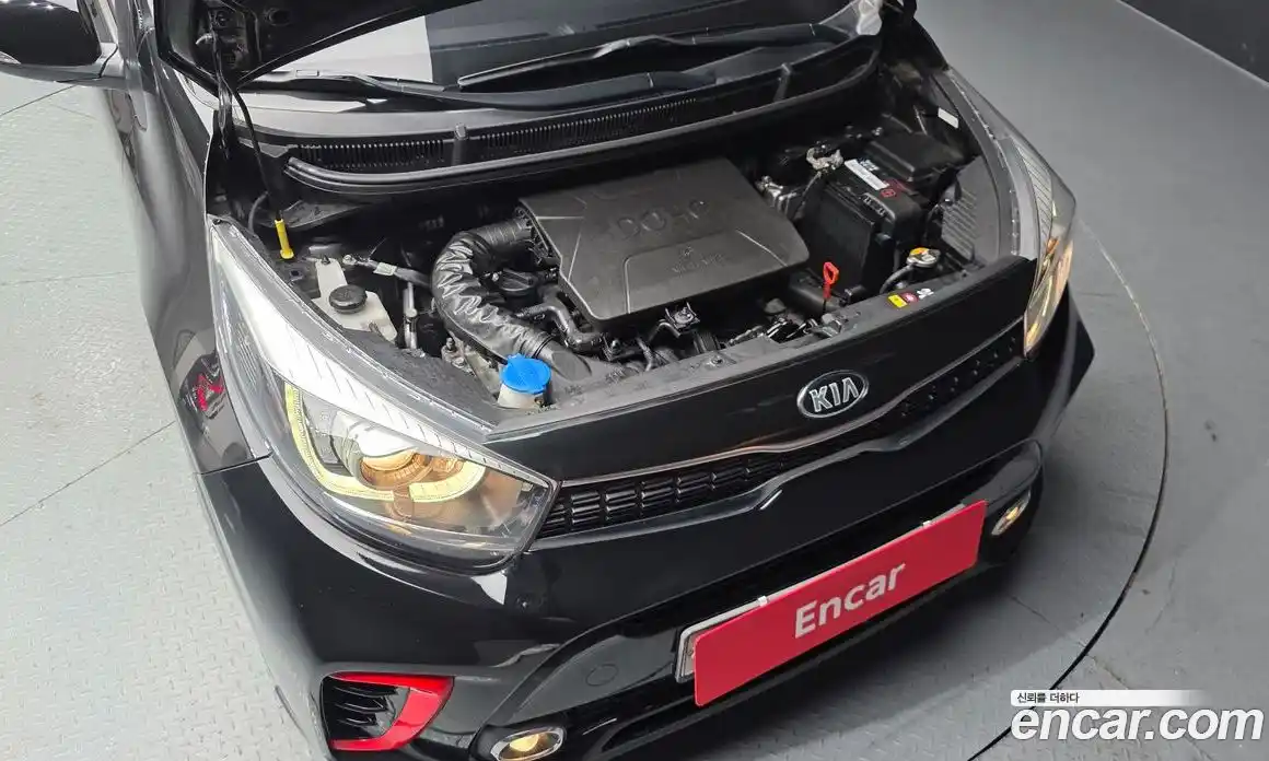 Kia Morning 2018 1.0 Автомат в Москве № 308196, фото 13