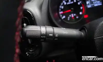 Kia Morning 2018 1.0 Автомат в Москве № 308196, миниатюра 10