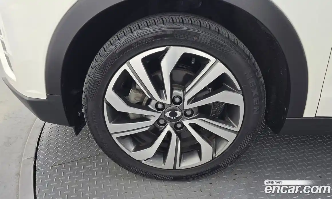 SsangYong TIBOLI 2021 1.5 Автомат в Москве № 31240, фото 14